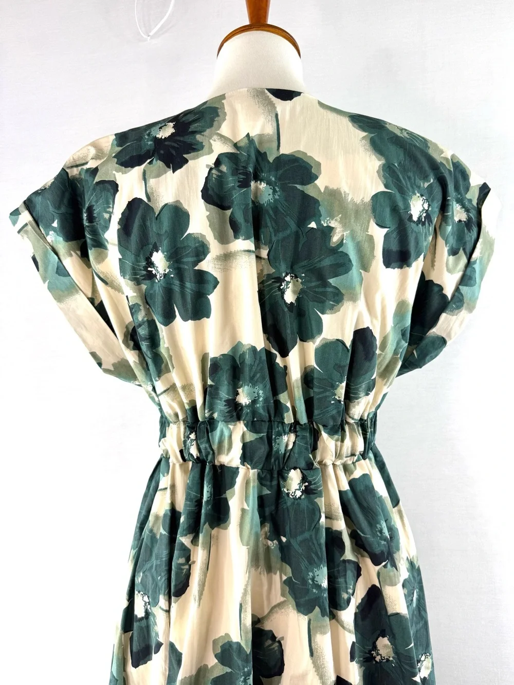 Abercrombie & Fitch Cream & Teal Green Floral V-Neck Maxi Dress NWT